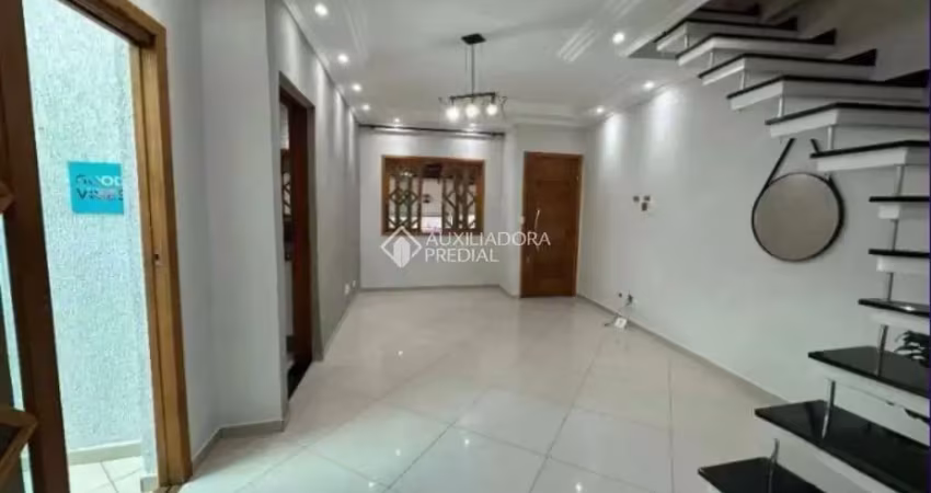 Sobrado maravilhoso  3 quartos 5 banheiros, 2 vagas- nova petropolis -sbc