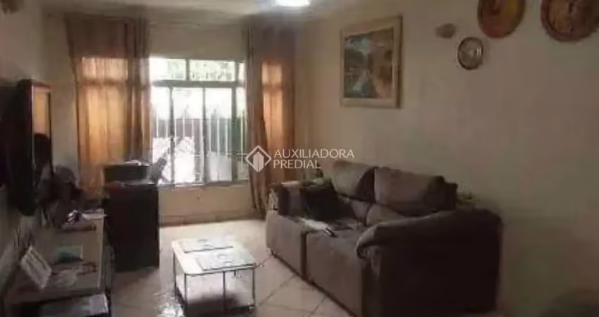 Casa com 3 quartos à venda na Rua Cristóvão de Barros, Vila Flora, São Bernardo do Campo