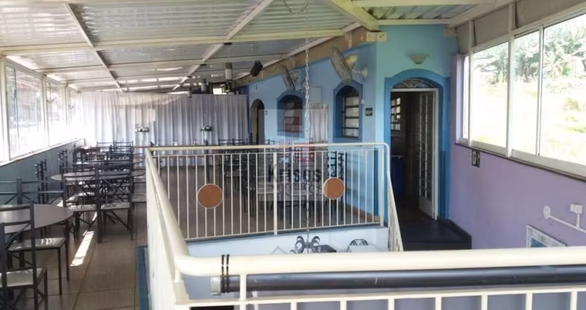 sobrado comercial com 3 pavimentos