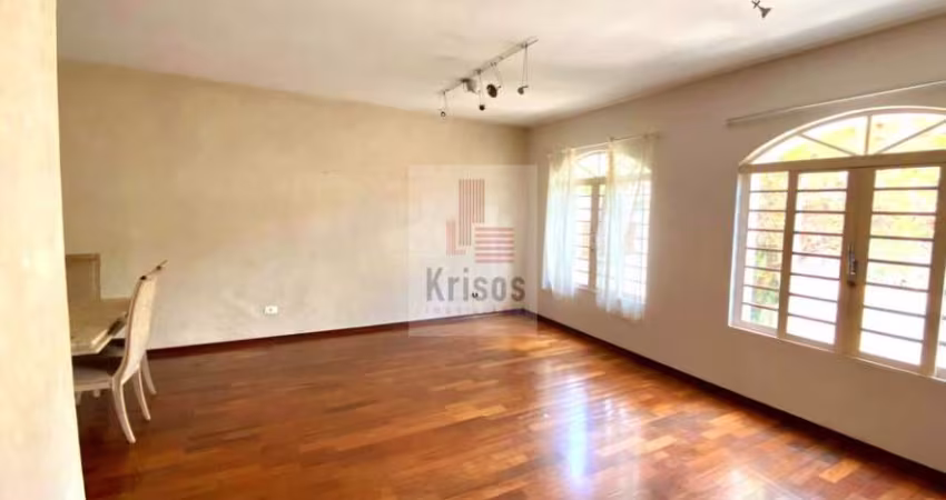 Sobrado 250m² à Venda na Vila São Francisco - 3 dormitóris - 1 suíte - Ótima Localização