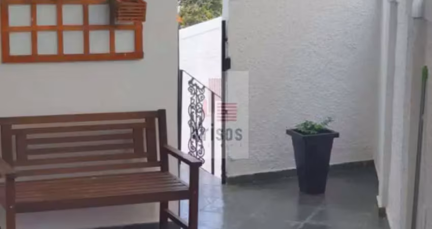 LINDO SOBRADO EM CONDOMINIO FECHADO