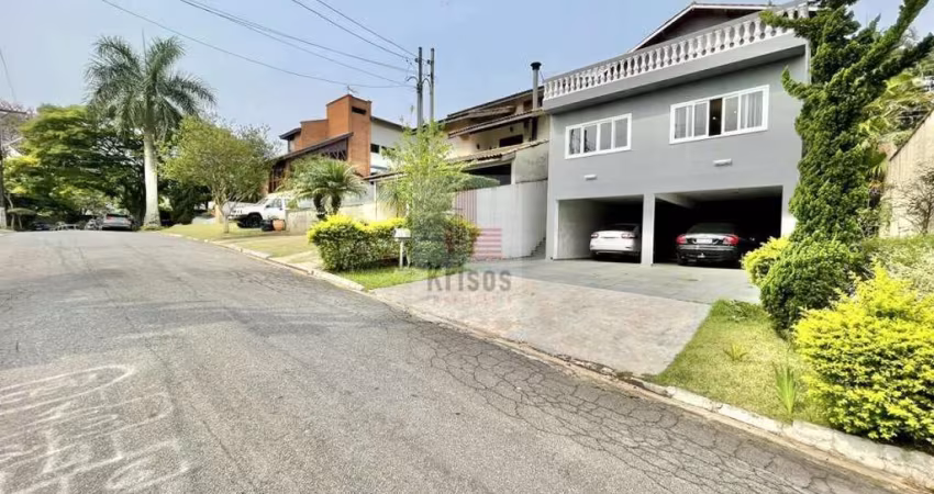 Linda Casa em Condomínio Tranquilo - Jardim das Flores, Cotia!
