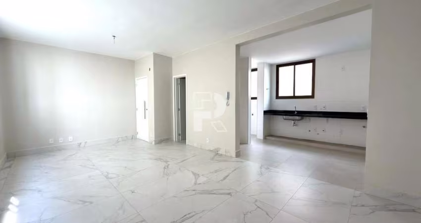 Apartamento de 3 quartos na melhor localização do Prado, a 250 metros do Verdemar e da Igreja Cura D'Ars.