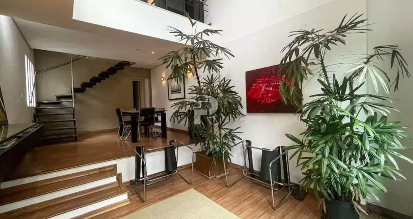 Casa de aproximadamente 200m² à venda - 2 quartos, 1 suíte, 3 vagas – santa lucia.