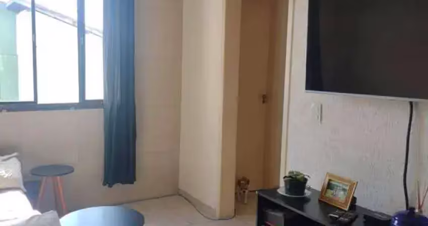 R$ 234.999,99 - Condomínio Parque da Serra Medeiros.