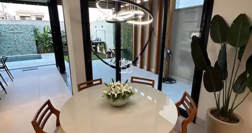 Sobrado florais do parque com 3 suítes, energia solar, espaço gourmet, piscina
