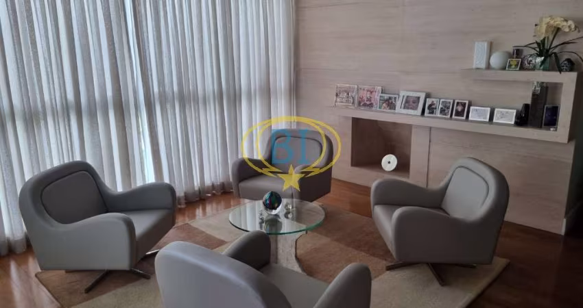 Apartamento de Luxo no Tamboré: 3 suítes, 3 salas, 5 banheiros, 4 vagas, 322m² - Santana de Parnaíba-SP. Venda ou Locação!