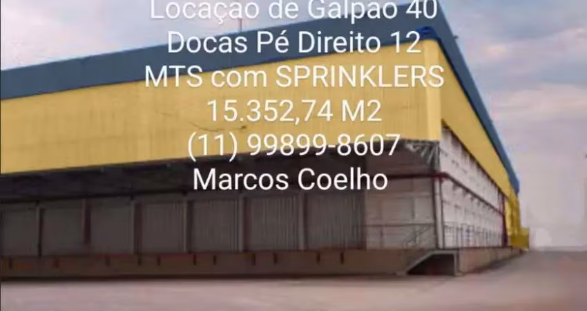 Barracão / Galpão / Depósito com 21 salas para alugar na Rodovia Presidente Dutra, 1, Eugênio de Mello, São José dos Campos