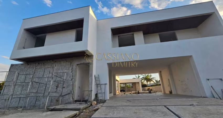 Casa à Venda de 800m² | 06 Dormitórios sendo 06 Suítes e 06 vagas de garagem | Chácara Serimbura - Urbanova
