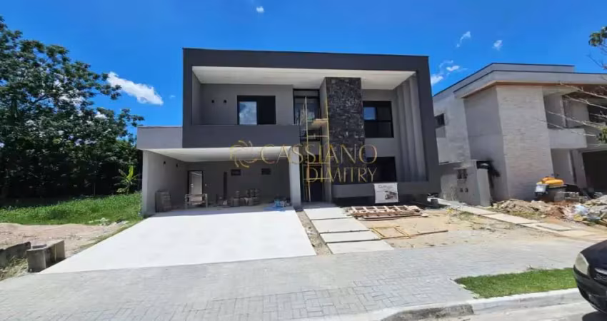 Casa à venda de 450m² | 04 dormiórios sendo suítes e 04 vagas de garagem | Condomínio Jardim do Golfe à Venda | Jardim do Golfe II | São José dos Campos