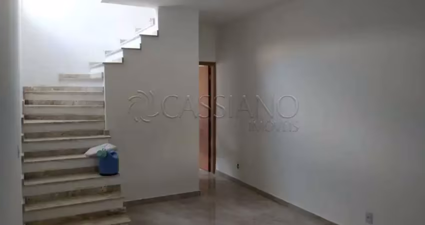 Sobrado à venda de 120m² | 04 dormitórios, sendo 01 suíte e 02 vagas de garagem | Jardim das Industrias - São José dos Campos |