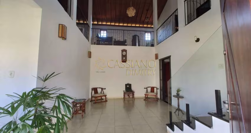 Sobrado à venda de 237m² | 05 dormitórios, sendo 02 suítes e 06 vagas de garagem | Jardim Alvorada - São José dos Campos |