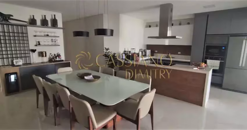 Casa térrea à venda de 400m² | 05 dormitórios, sendo suítes e 06 vagas de garagem | Condomínio Reserva do Paratehy - Urbanova | São José dos Campos |