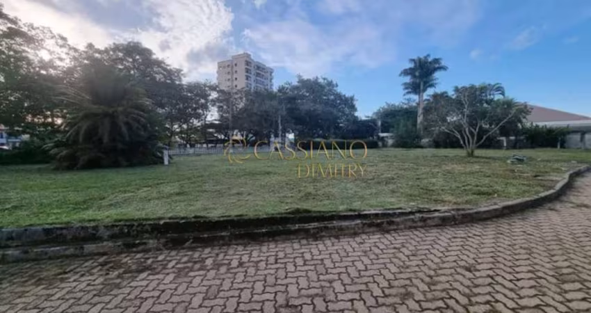 Terreno à venda de 2.016 m² | Condominio Quinta das Flores - Cidade Jardim | São José dos Campos |