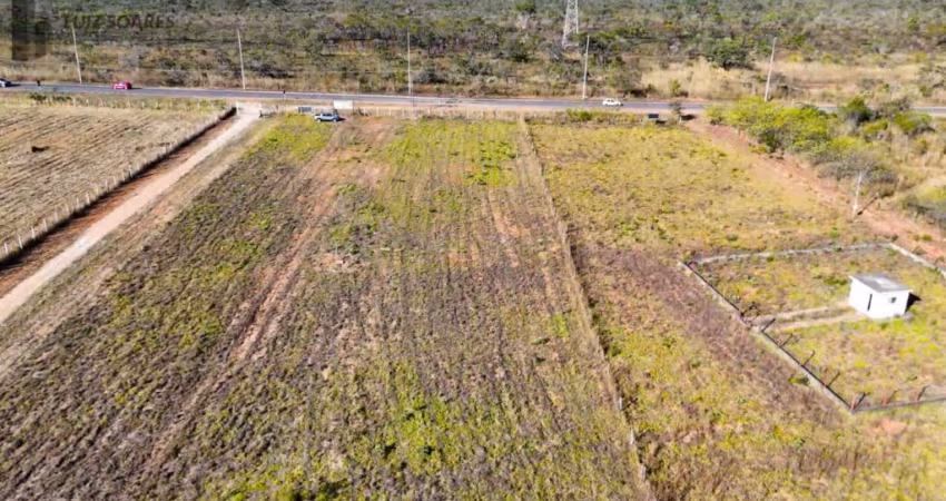 -Linda Chácara - Locde alização As Margens da BR 001- 15km  de Taguatinga Escriturada