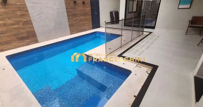 VENDA - CASA com 272m2 - CONDOMÍNIO FECHADO - 04 SUÍTES - URBANOVA