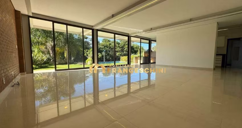 Venda - Casa em Condomínio - Alto Padrão - Reserva do Paratehy - 385m² - Urbanova