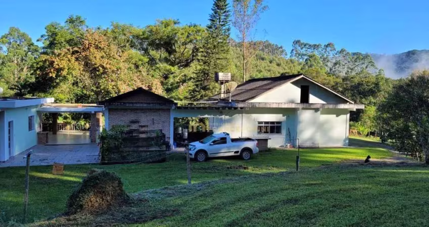 Sítio com 6 dormitórios à venda, 181500 m² por r$ 3.500.000,00 - cedro - paraibuna/sp
