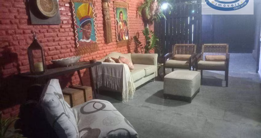 Casa a venda na praia da Enseada .