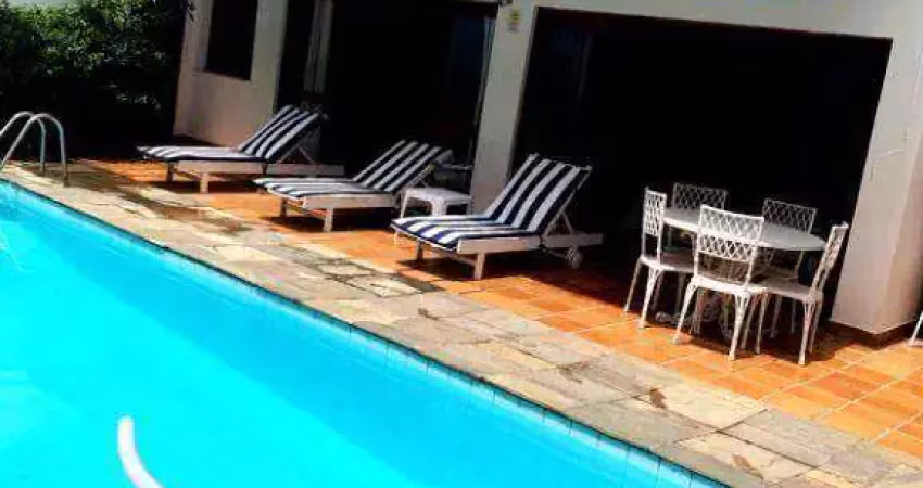 Casa com 5 quartos à venda na Avenida Assis Chateaubriand, 563, Jardim Virgínia, Guarujá