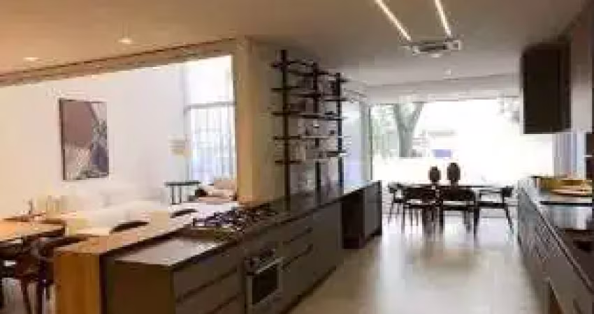 Apartamento alto padrão americana 4 suítes, 3 vagas.