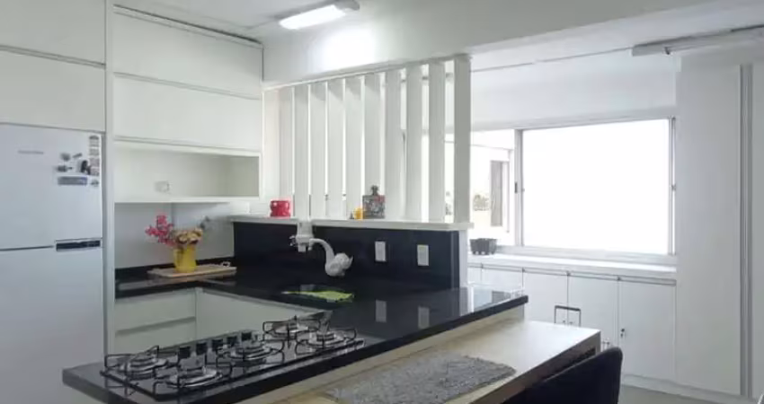 Apartamento à venda no bairro Exposição em Caxias do Sul/RS