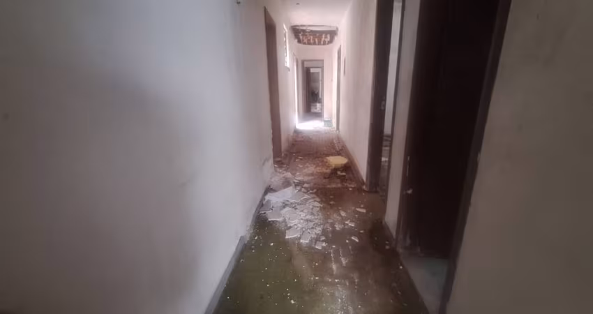 Casa 3 quartos , sendo 2 suítes  no Vital Brasil