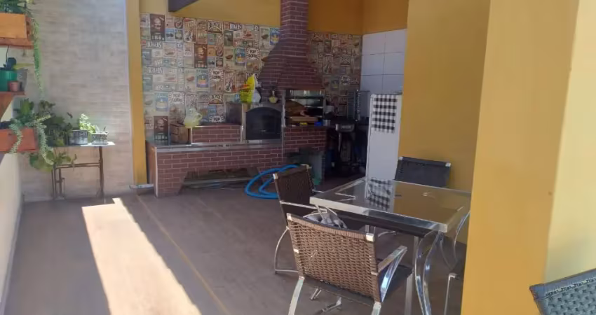 Casa com 3 quartos à venda na Rua das Palmeiras, 376, Vila Flora, Bragança Paulista