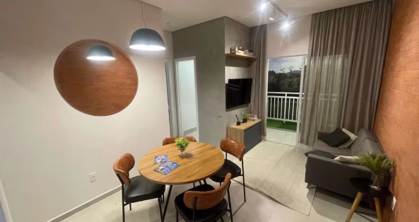 VENDO APARTAMENTO COM 2 QUARTOS, AREA DE LAZER.