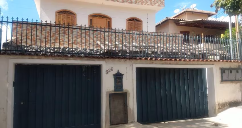 Casa com 3 quartos à venda na Rua Senhora do Brasil, Cachoeirinha, Belo Horizonte