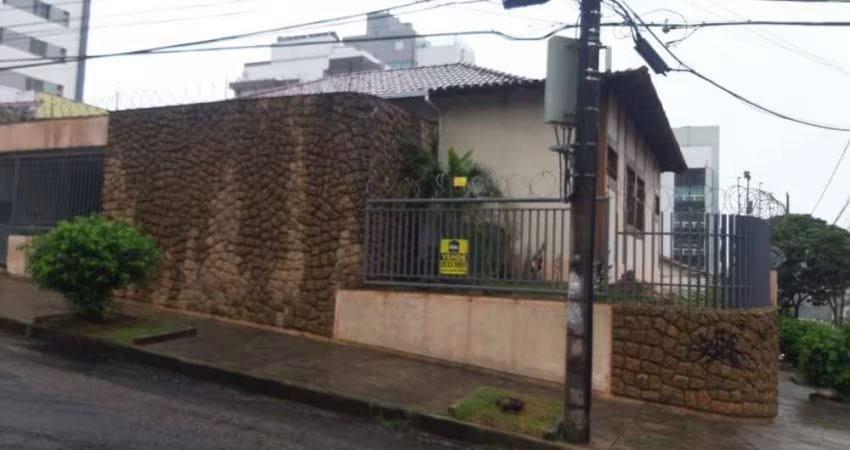 Casa com 5 quartos à venda na Rua Nestor Soares de Melo, Palmares, Belo Horizonte