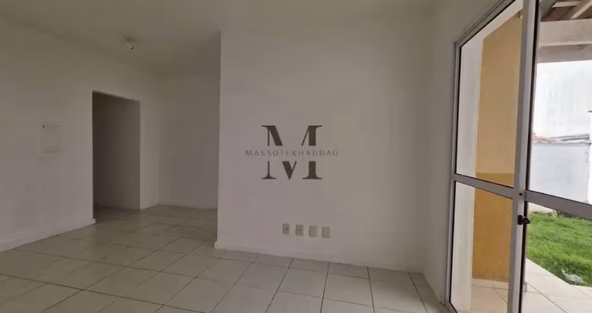 Casa em Condomínio para Venda em Sorocaba, Vila Haro, 3 dormitórios, 1 suíte, 2 banheiros, 3 vagas