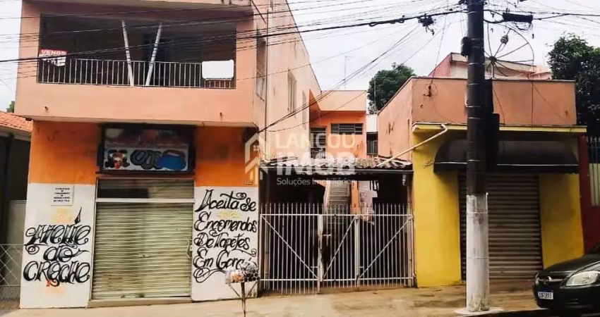 Casa à venda com pontos comerciais, na avenida samuel martins, jundiaí, sp