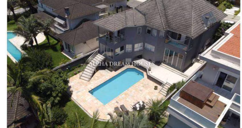 Impressionante Residência com 700 m² em Localização Exclusiva
