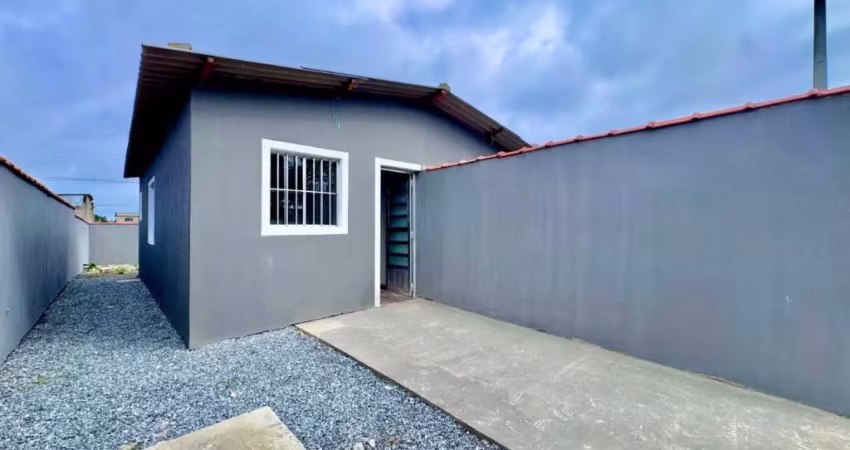 Casa com 1 quarto à venda na Avenida Harry Forssell, 1053, Jardim Guacira, Itanhaém