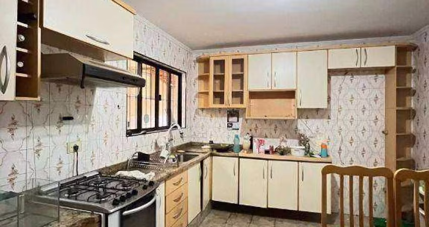 Casa com 3 dormitórios para alugar por R$ 3.650,00/mês - Alves Dias - São Bernardo do Campo/SP