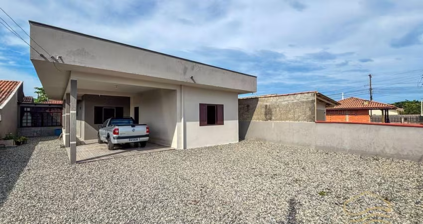 Casa de laje com 2 quartos sendo 1suíte em Balneário Barra do Sul - Salinas