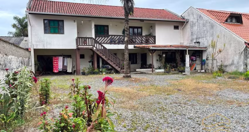 Sobrado com 4 quartos a 120m da lagoa em balneário barra do sul - pinheiros
