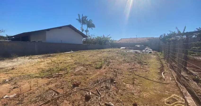 Terreno pronto para construção  a 550m do mar - baln. barra do sul- salinas
