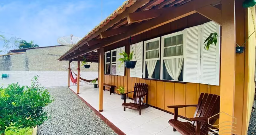 Linda casa 2 dormitórios à venda em balneário barra do sul-sc - centro