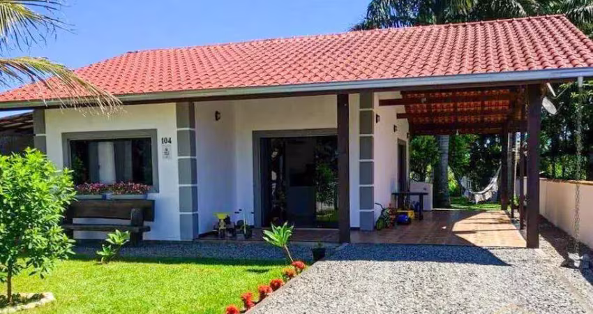Casa fundos para o rio a venda em barra do sul - costeira