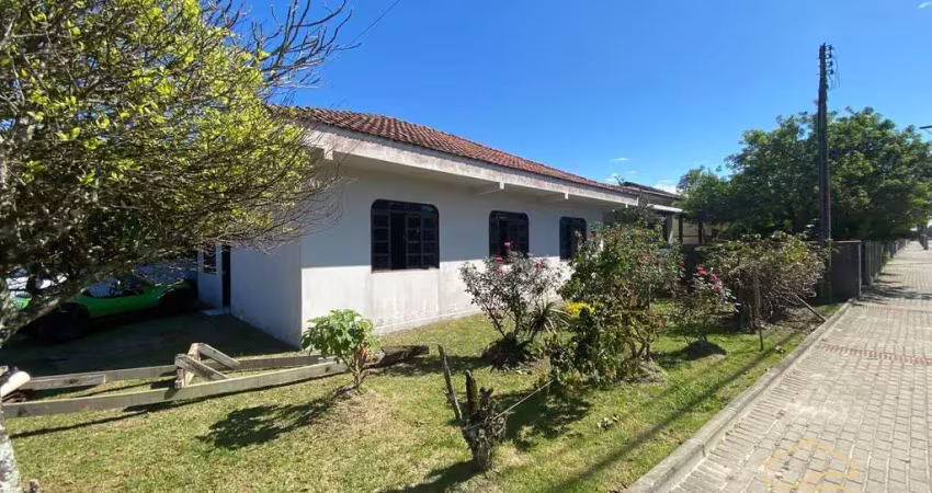 Imóvel de esquina em balneário barra do sul – salinas, a 300m do mar