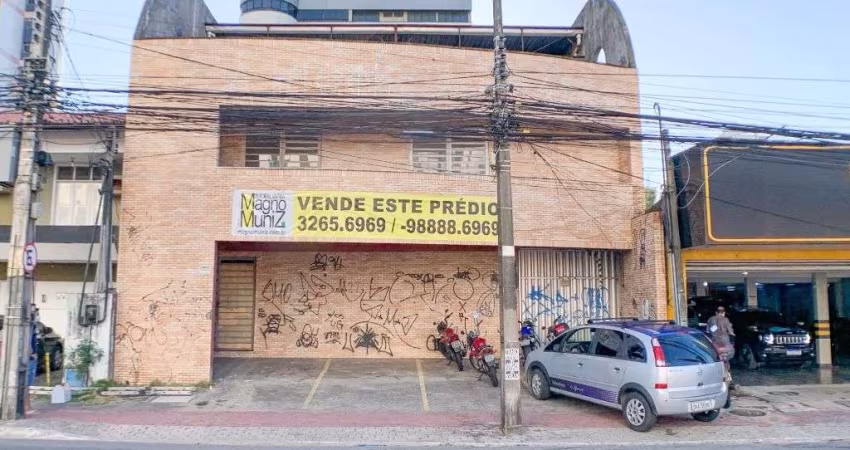 Prédio Triplex à venda, 653 m² por R$ 1.800.000 - Cocó - Fortaleza/CE