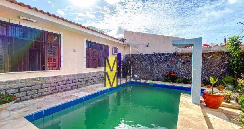 Casa ampla com 3 quartos e lazer privativo à venda, 180 m² por R$ 680.000 - Papicu - Fortaleza/CE