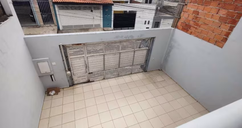 Casa à venda no bairro Colina Maria Luíza (Jordanésia) - Cajamar/SP
