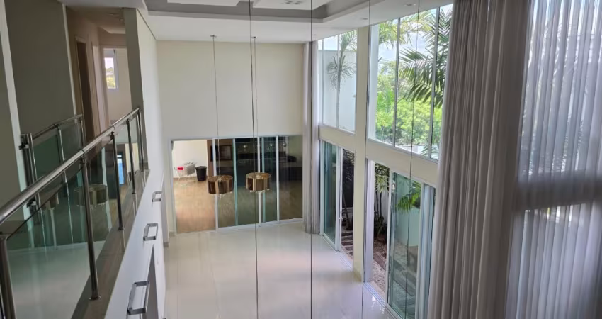 Sobrado com 5 dormitórios no Condominío Amastalden em Indaiatuba - SP