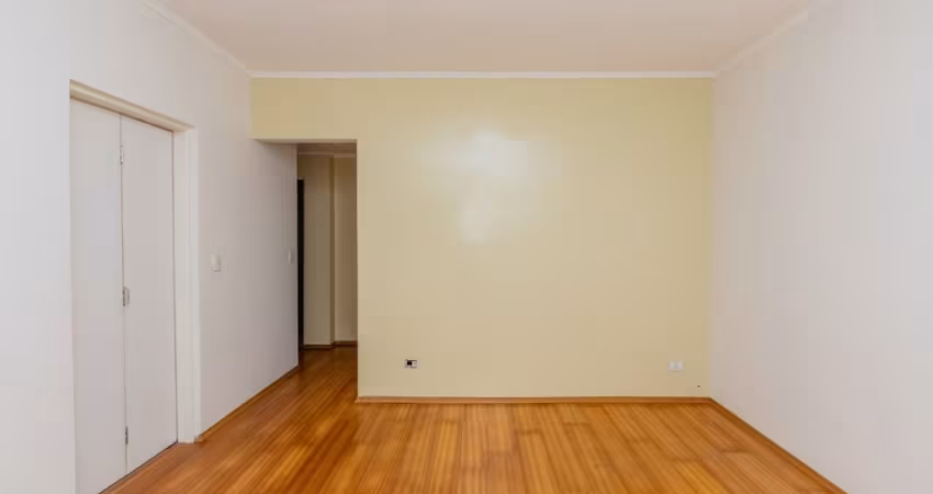 Apartamento 2 Dormitórios com 1 Vaga - Vila Valparaíso.