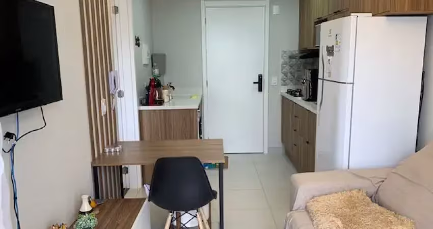 Apartamento com 1 quarto para alugar na Rua Rubens Porta Nova, 166, Parque Industrial Tomas Edson, São Paulo