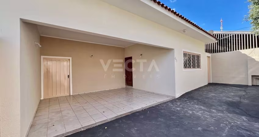 Casa Ampla com 3 Dormitórios e 2 Salas na Vila Cristina – Próxima à Represa