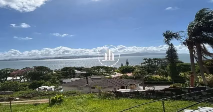 Casa 310m² com 3 quartos e suíte na ponta de baixo - brn